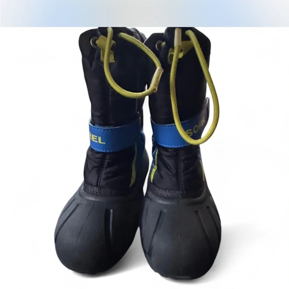 Sorel Kids Blue Black Snow Boots with Lime Accents